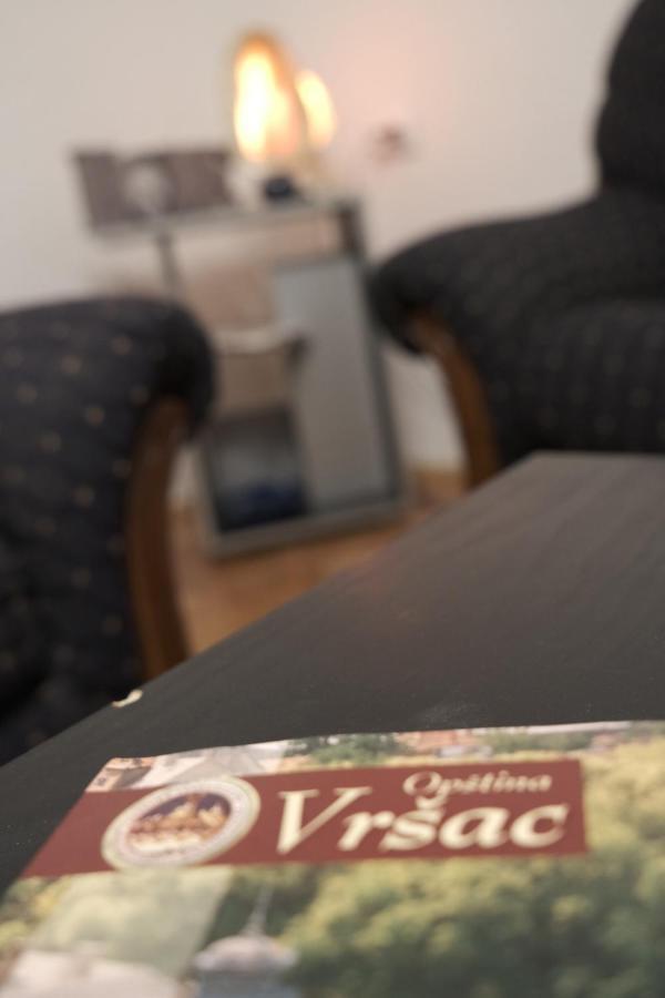Nikodijevic Apartment Vrsac Bagian luar foto